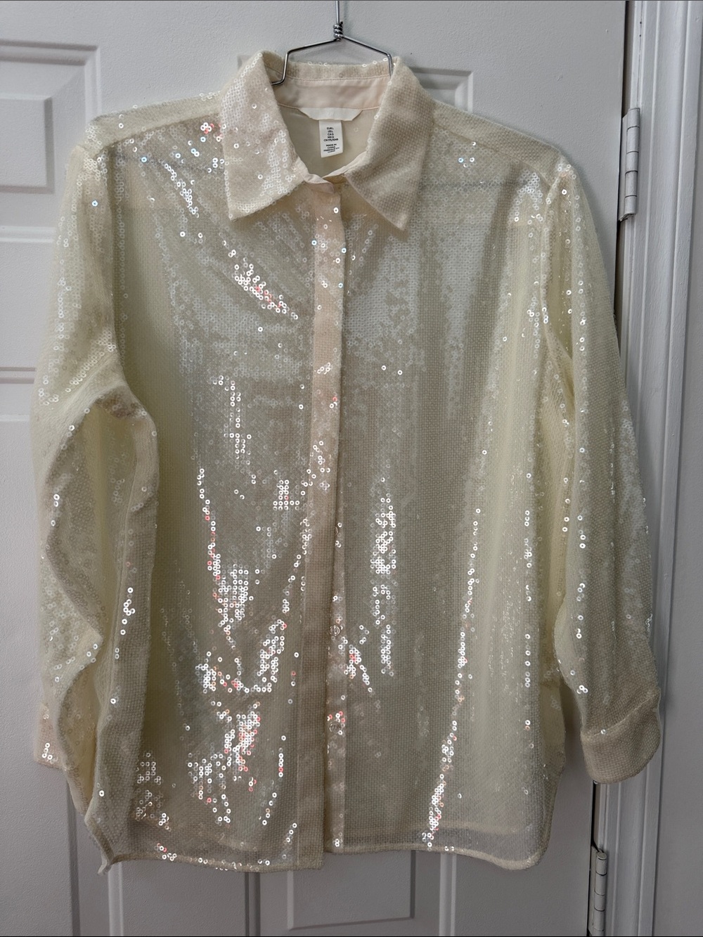 H&M Cream Long sleeve blouse size L